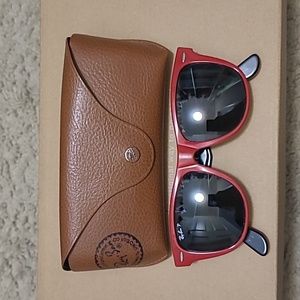 Ray-Ban Wayfarer Polarized sunglasses, red. Move out sale!